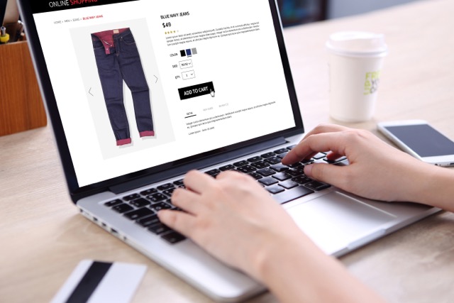 person shopping on ecommerce site