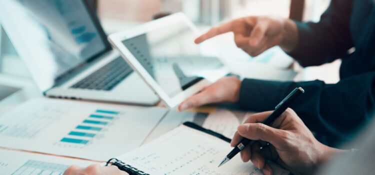 company employees planning cloud integration